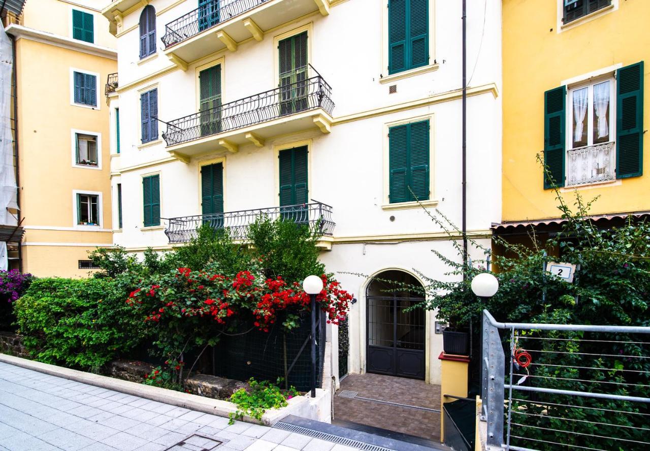Sanremo Grand Central Apartment Kültér fotó
